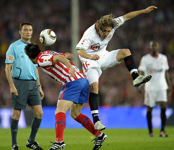 小米公司自 小米公司自