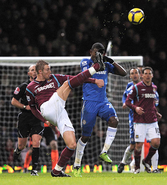 拭目以待 拭目以待