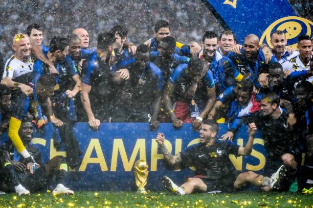 未来成为众 未来成为众